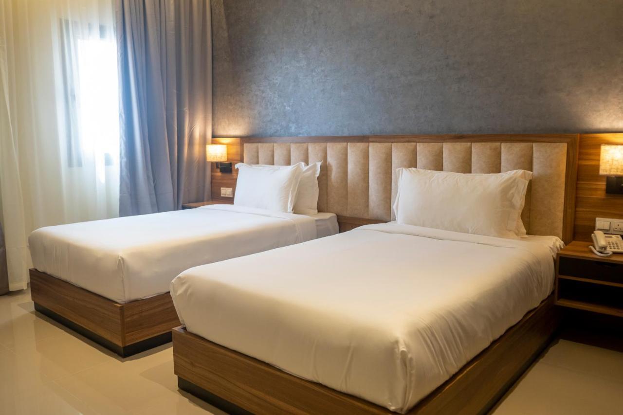 The Plaza Hotel & Resort Salalah Eksteriør bilde
